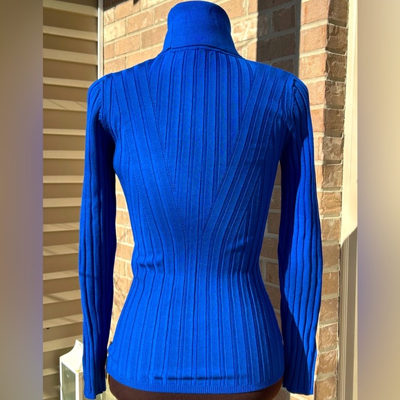 WHITE HOUSE BLACK MARKET sXS cobalt blue knit turtleneck Great color-looks new - Picture 2 of 6